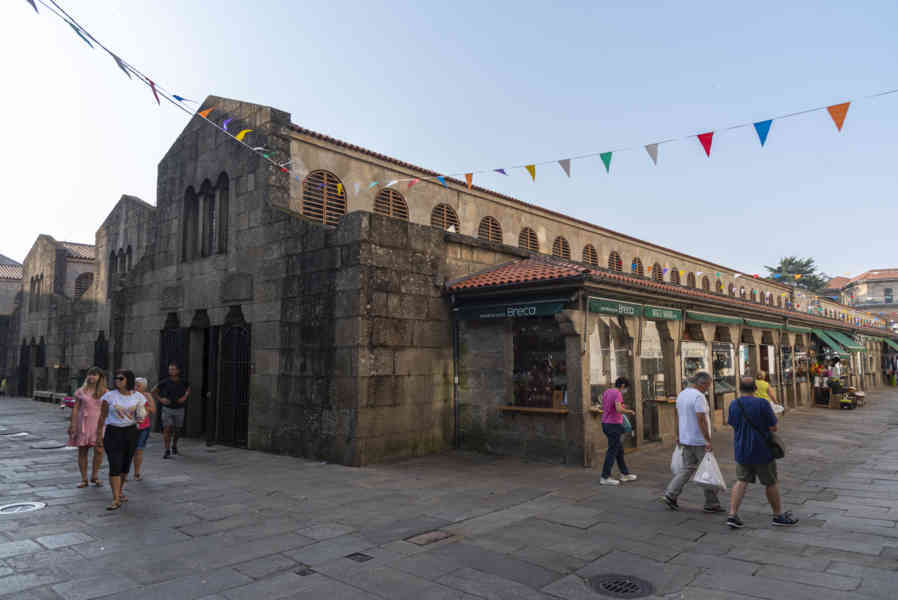 A Coruña 046 - Santiago de Compostela - mercado de Abastos.jpg